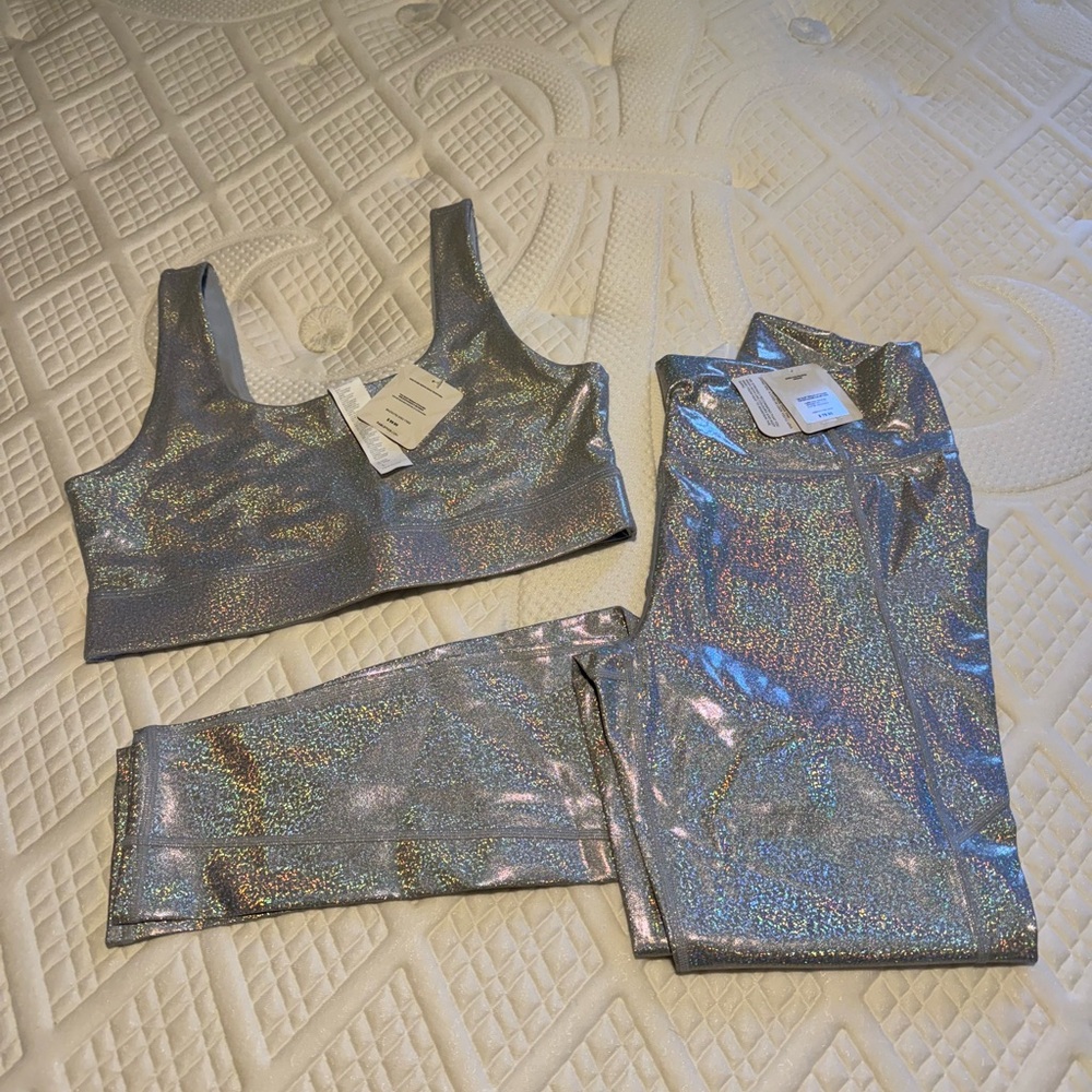 Fabletics Holographic Silver Activewear Set NWT Size L Tall
